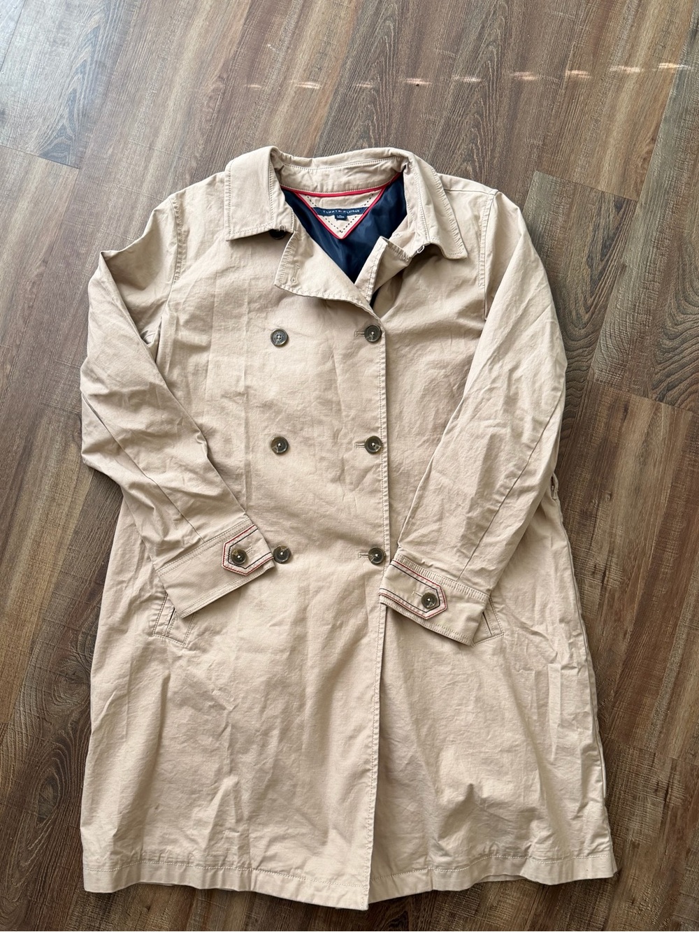 Tommy Hilfiger tan trench coat with red and blue trim size XL